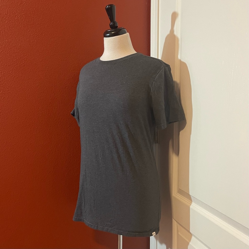 Pact Men’s Organic Cotton Charcoal Gray Crewneck Standard Fit Tee Shirt